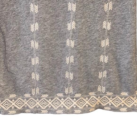 J. Crew Geometric Embroidered Collector Tee - Size M - Picture 2 of 4